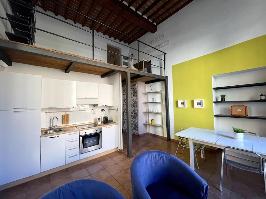 Апартаменти Loft Storico In Pieno Centro! Ліворно Екстер'єр фото